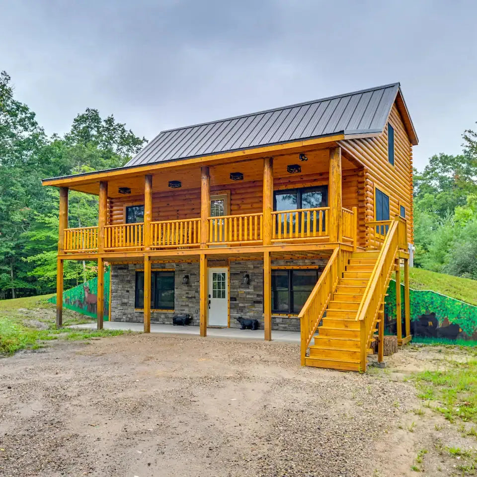 Spacious Log Cabin w/ Game Room & Fire Pit!