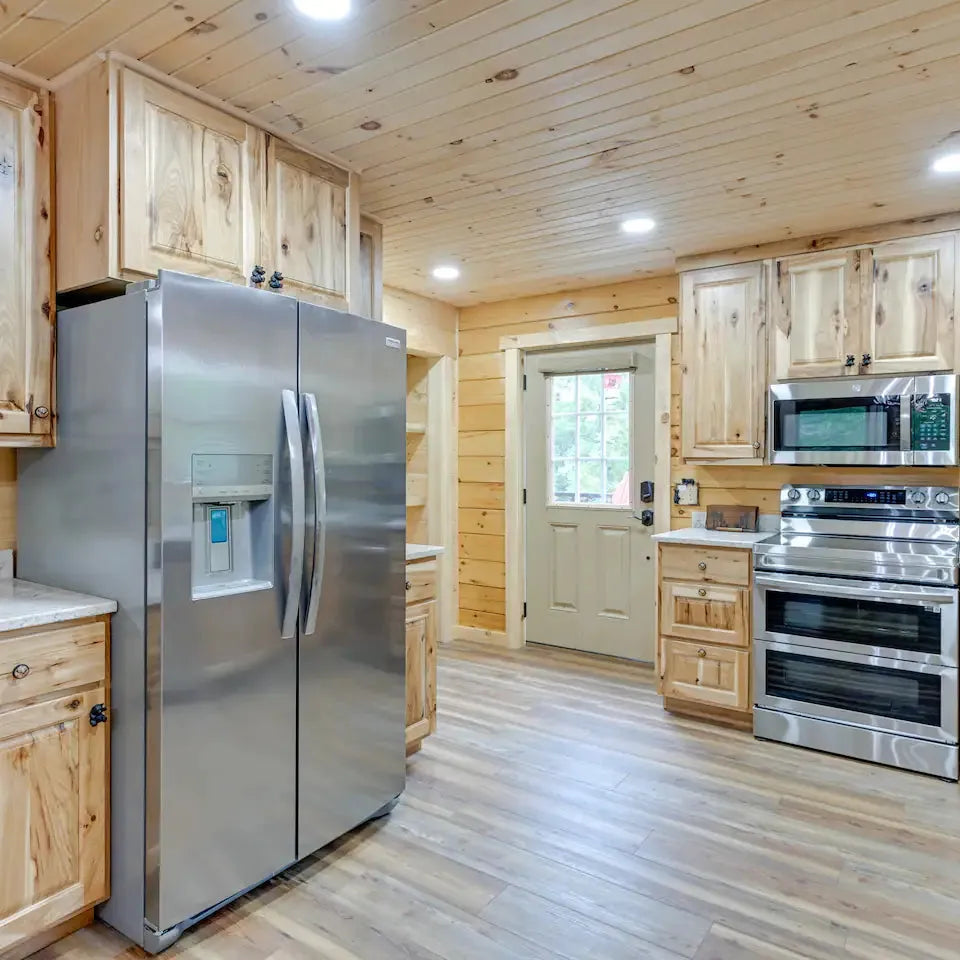 Spacious Log Cabin w/ Game Room & Fire Pit!