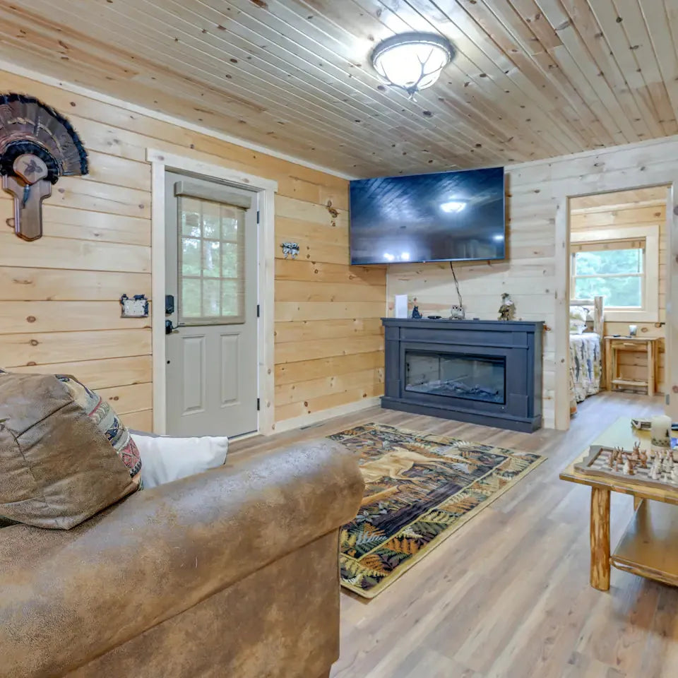 Spacious Log Cabin w/ Game Room & Fire Pit!