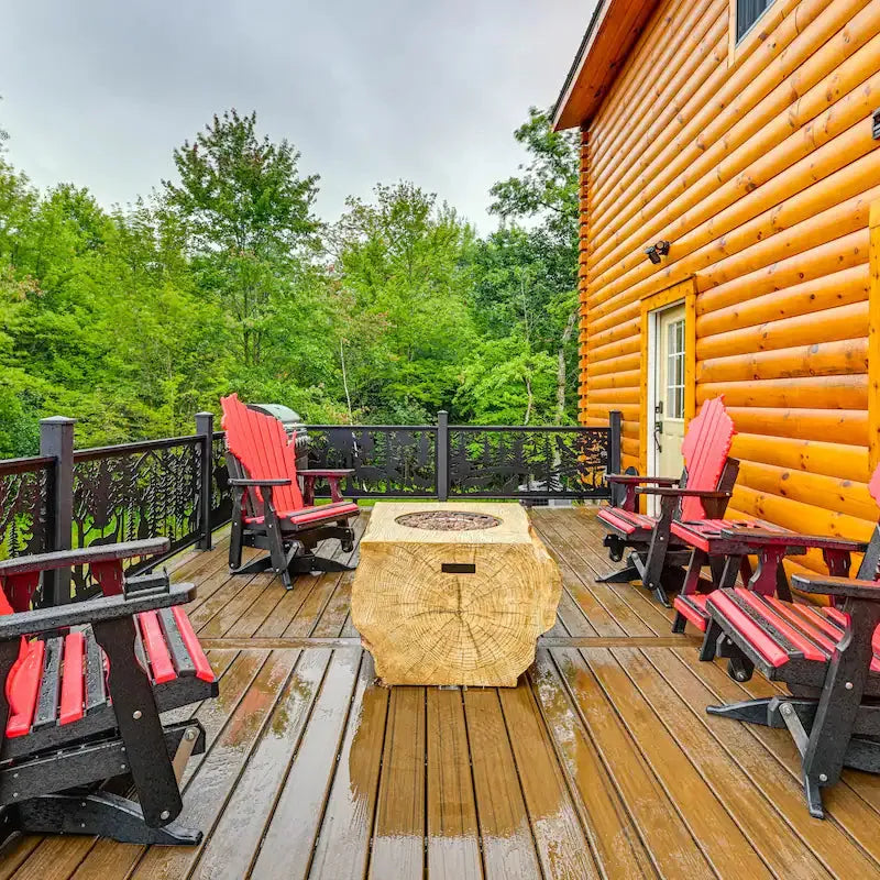 custom deck on cabin for rent in adams wi