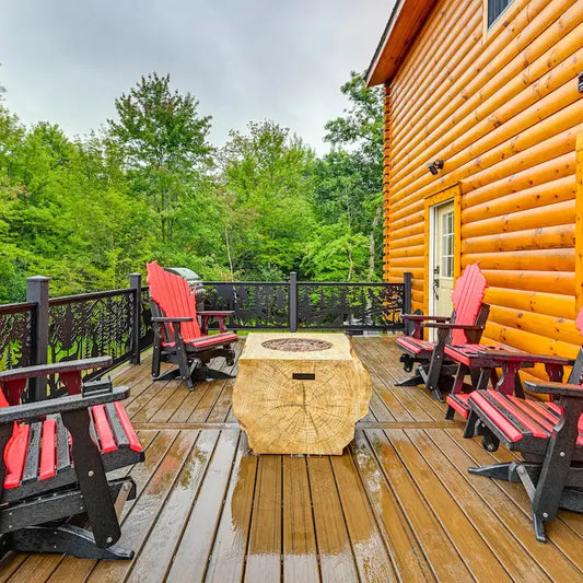 custom deck on cabin for rent in adams wi