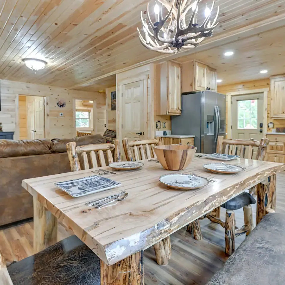 farm table in adams wisconsin cabin for rent