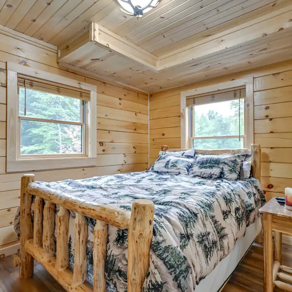 master bedroom bed in cabin for rent
